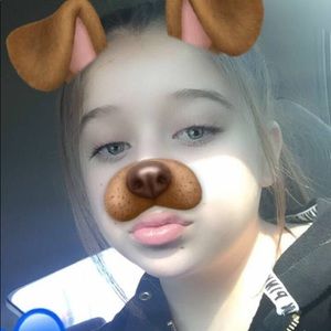 Meet your Posher, Nessa